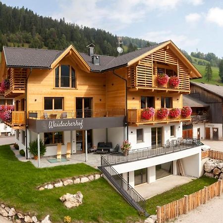 Waidacherhof Apartments Braies  Exterior foto